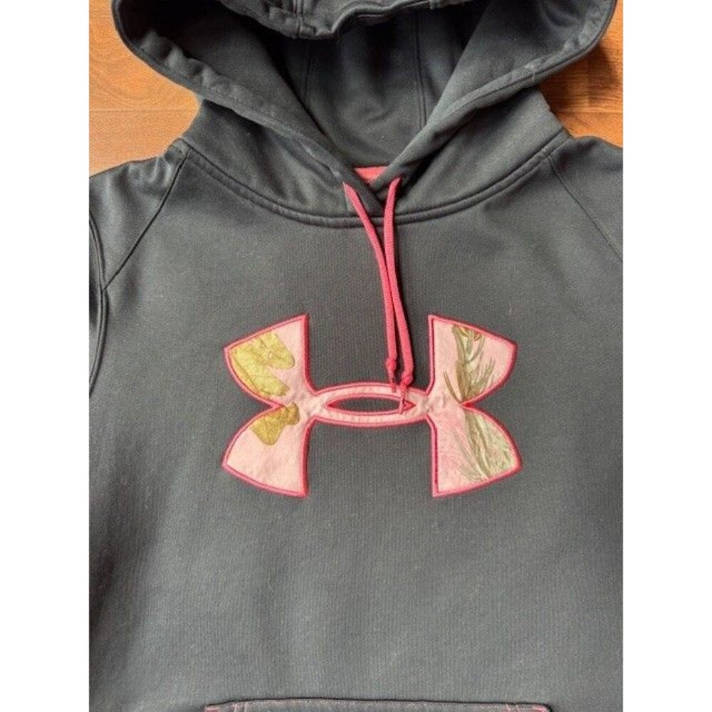 Under Armour Storm Hoodie Womens MED Black Pink Camo Logo Semi Fitted‎ ColdGear - Picture 3 of 9